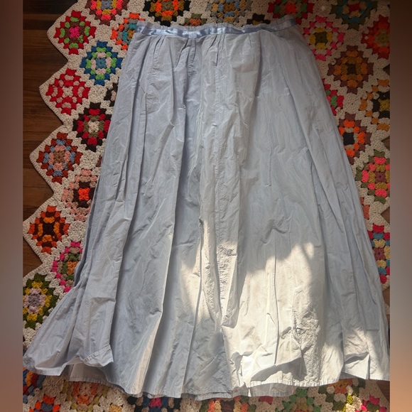 Banana republic maxi skirt - Picture 4 of 5